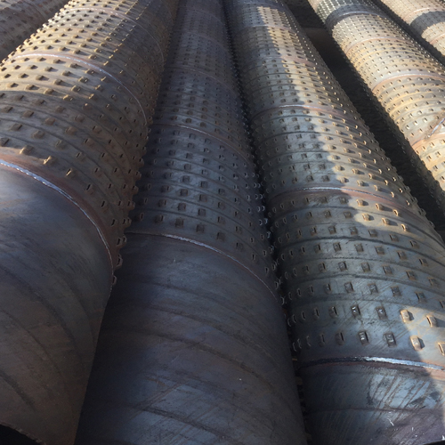 忻州孔式滤水管的材质选择